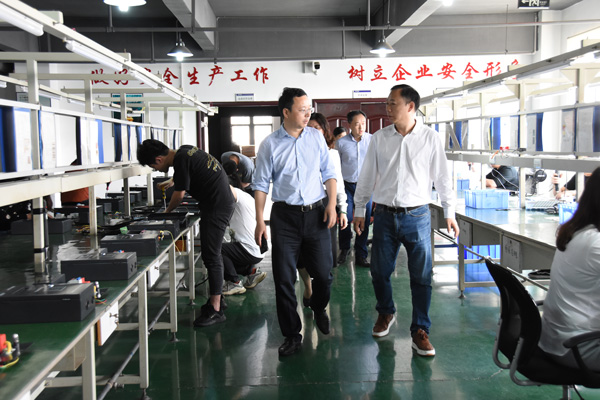 长沙市政协领导一行走访调研委员企业-球探官方网站